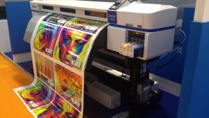 funktion eines tintenstrahldruckers 300x169 - Wie funktioniert ein Tintenstrahldrucker?