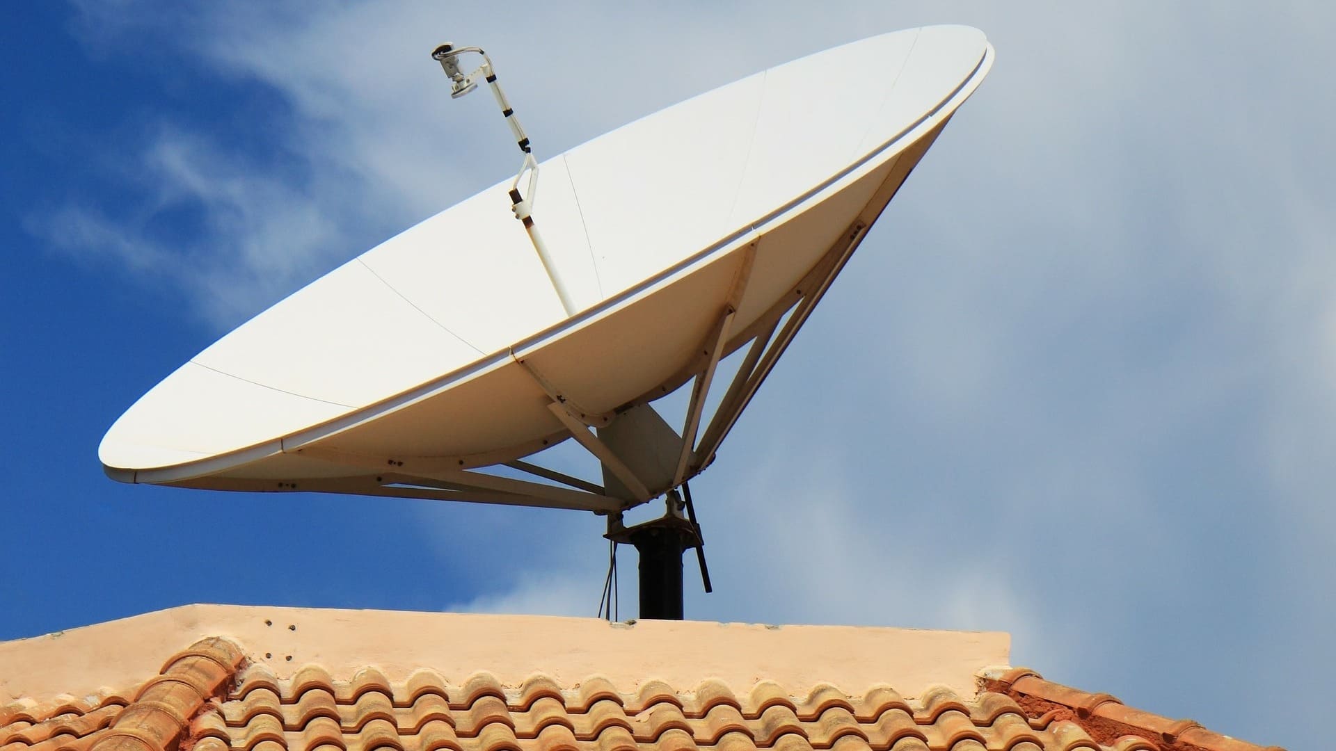 Wie kann man eigentlich das Signal einer TV-Antenne verbessern?