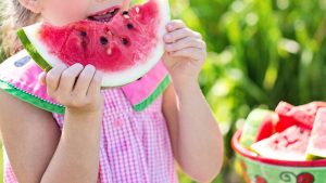 obst gemuse taglich kinder 300x169 - Ein Stück Obst oder Gemüse täglich reicht für Kinder aus!