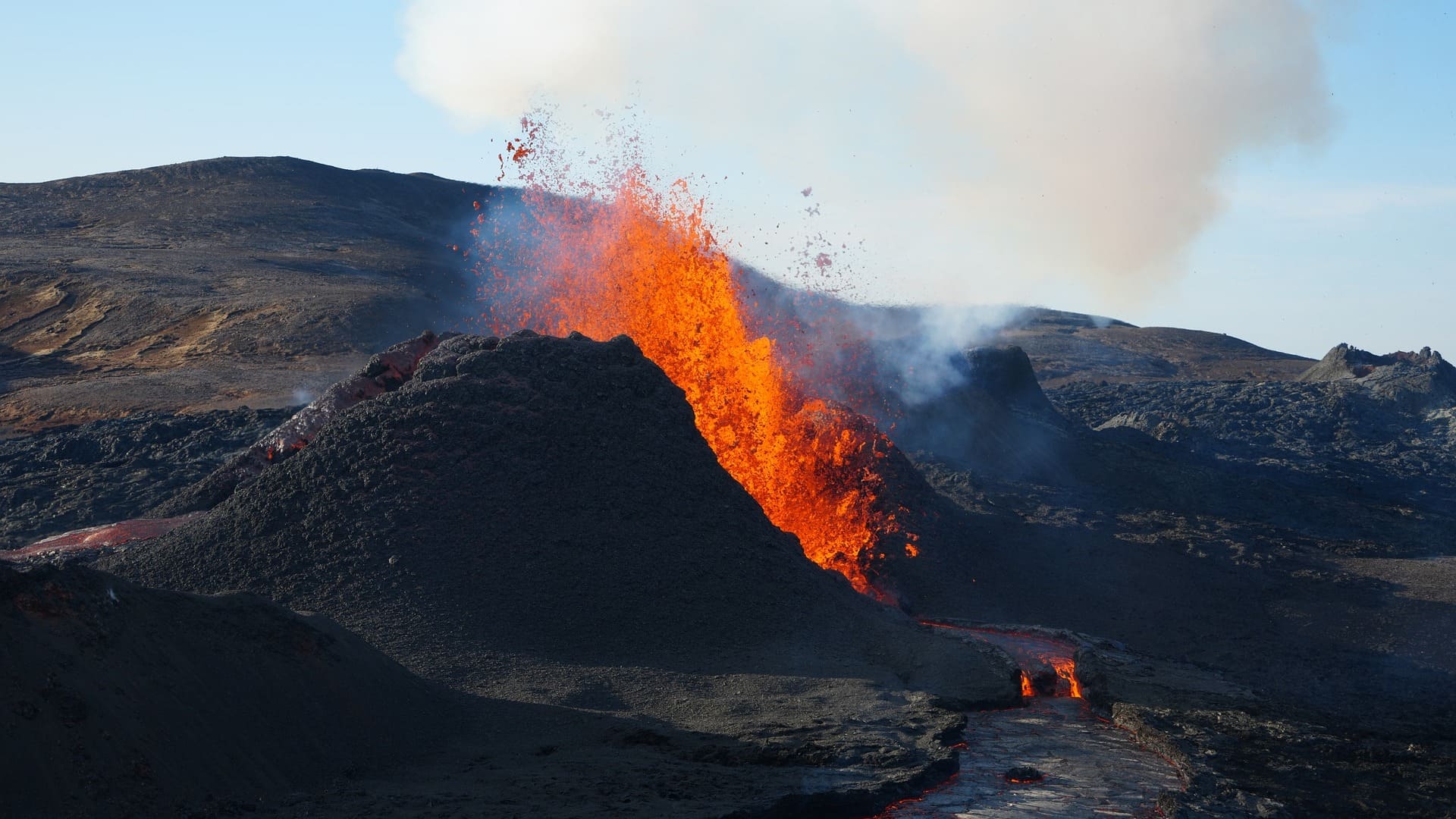 Magma als Ursprung von Lava