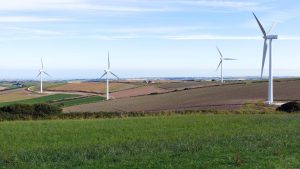 windkraftanlagen 300x169 - Was sind die Nachteile von Windkraftanlagen?