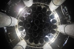 starship 33raptors spacex 300x200 - Die 33 Triebwerke des Starship von SpaceX haben gezündet: Wie lief dieser wichtige Test ab?