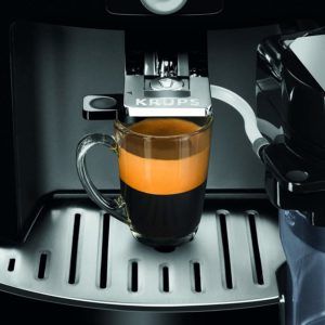 Évaluation de la machine à café automatique Delonghi ECAM22.110.B Magnifica S