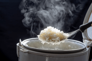 À quoi faut-il veiller lors de l'achat d'un cuiseur à riz ?