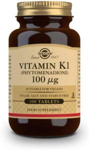 Qu'est-ce qu'une vitamine K exactement dans un comparatif?
