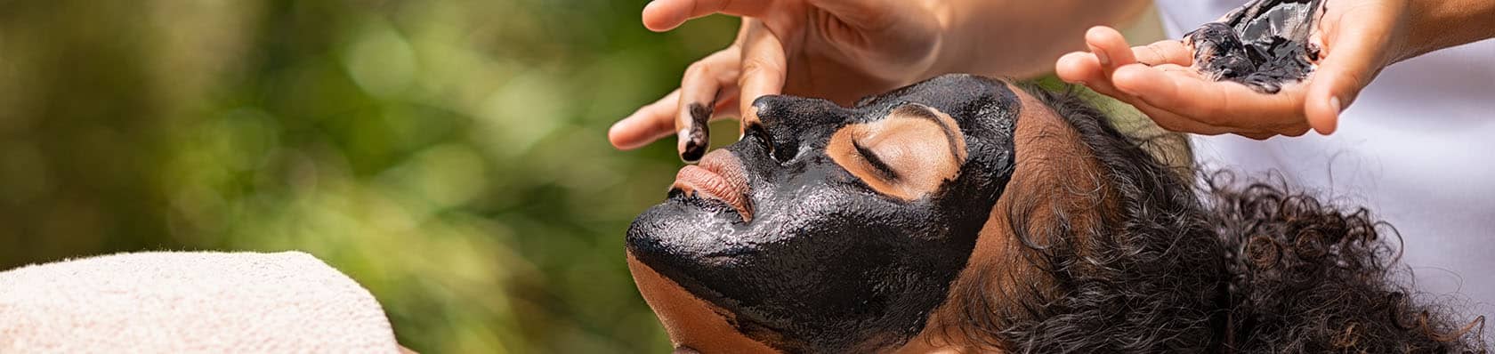 Les 4 meilleurs masques noirs 2024 – masque noir test & comparatif