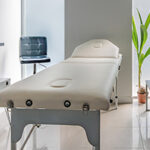 Les 4 meilleures tables de massage pliantes 2024 - table de massage pliante test & comparatif
