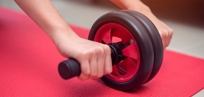 Readaeer Roue abdominale avec genouillère pour exercices abdominaux pour  équipement de fitness à domicile : : Sports et Plein air