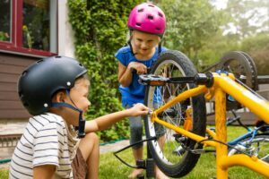 Lightakai - Vélo pour enfant de 18 pouces - Hauteur du siège réglable - Vélo  pour enfant garçon et