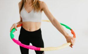 Un modèle de cerceau hula hoop fitness de qualité dans un comparatif