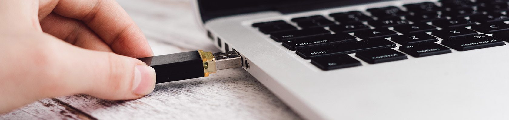 Les 10 meilleures clés USB 2023 – clé USB test & comparatif
