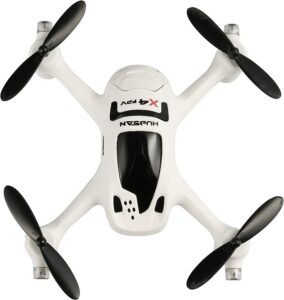 Comment peut-on faire une évaluation d'un drone enfant ?