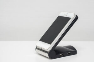 White Support télescopique pour téléphone portable ajustable & réglable-B -  Prix pas cher