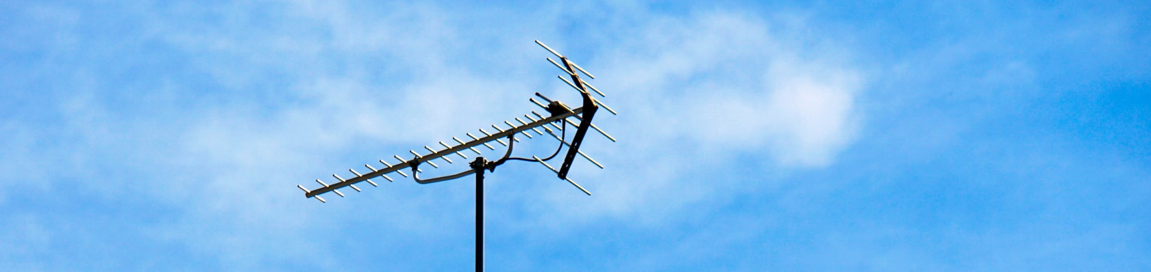 Les 7 meilleures Antennes extérieures TNT 2024 – Antenne extérieure TNT test & comparatif